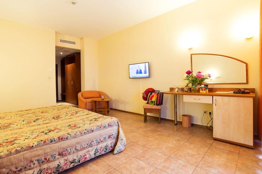 Ljuljak Hotel Golden Sands Luaran gambar