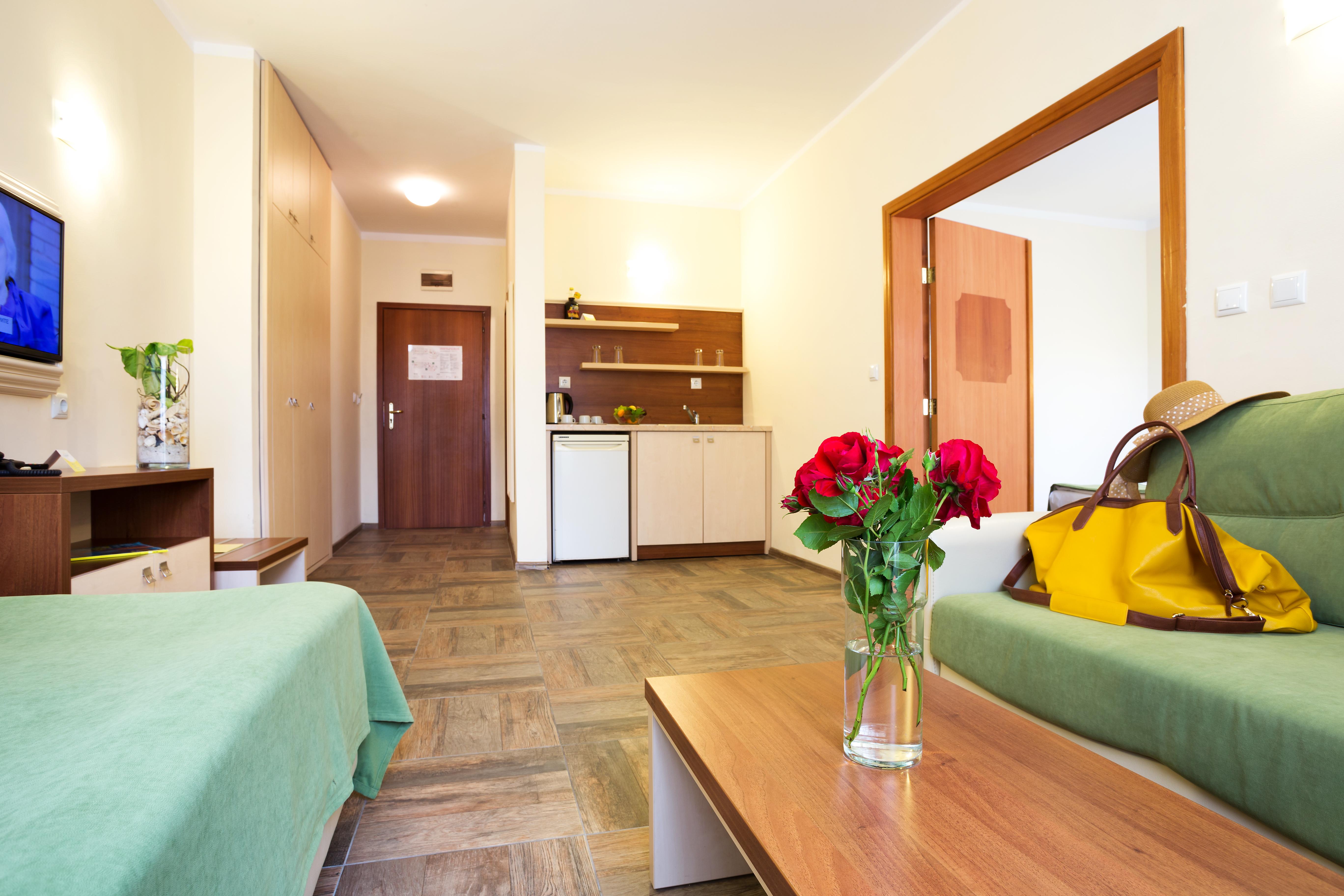 Ljuljak Hotel Golden Sands Luaran gambar