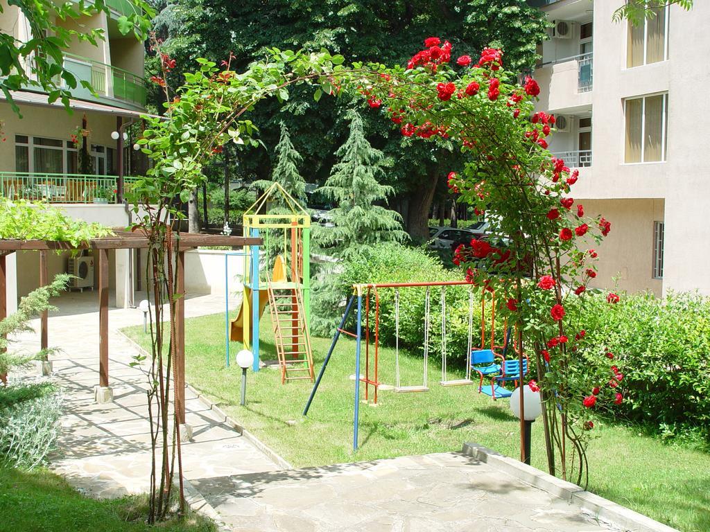 Ljuljak Hotel Golden Sands Luaran gambar