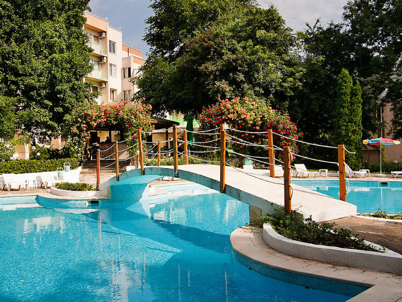 Ljuljak Hotel Golden Sands Luaran gambar