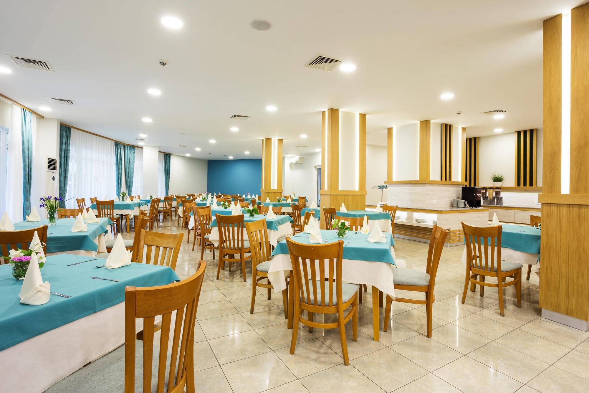 Ljuljak Hotel Golden Sands Luaran gambar