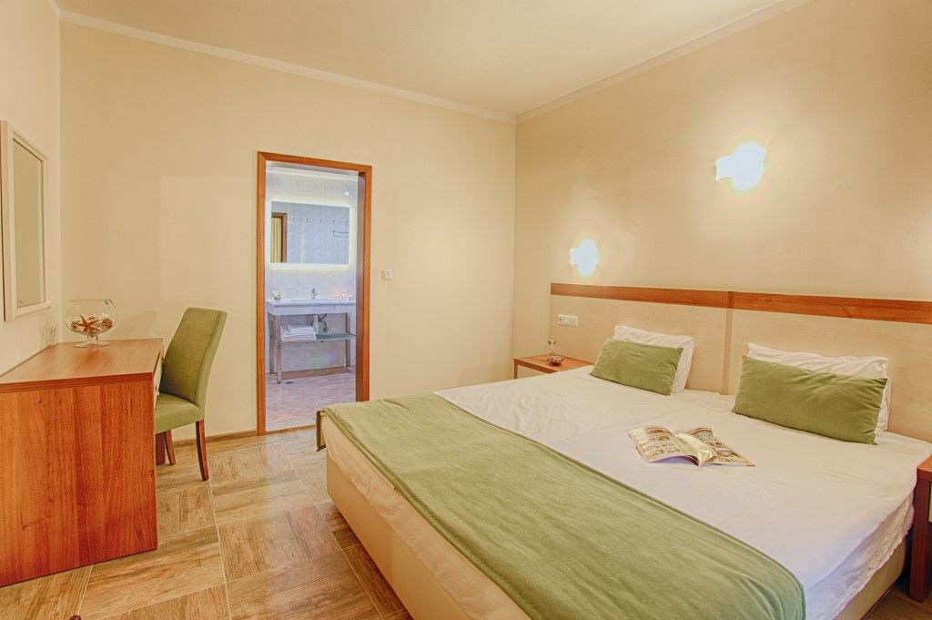 Ljuljak Hotel Golden Sands Luaran gambar