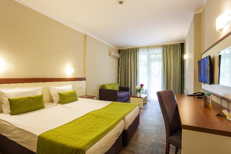 Ljuljak Hotel Golden Sands Luaran gambar